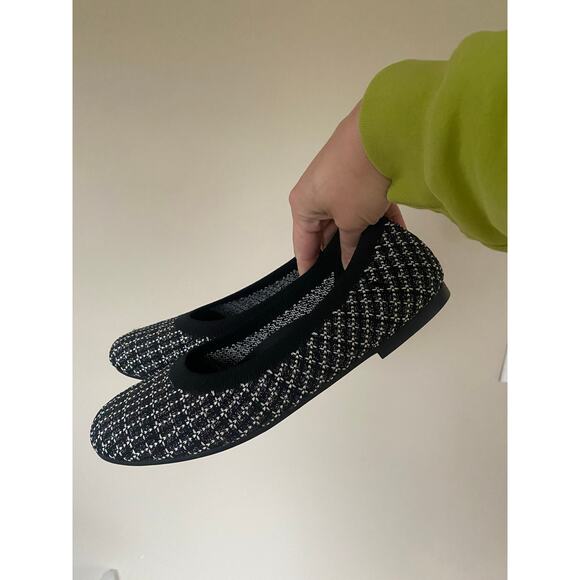 EUC Vivaia Claire Round Toe Tweed Black White 39.5/8.5 US - Picture 4 of 6